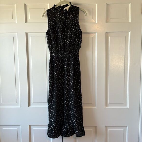 NWT MONTEAU BLACK DITSY FLORAL JUMPSUIT CROPPED MEDIUM RUFFLE - Picture 1 of 11